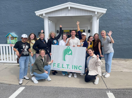 Life Surge Employees volunteer at F.E.L.T